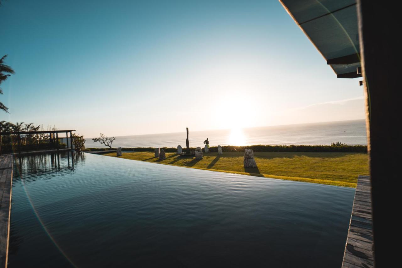 The Istana Uluwatu Buitenkant foto