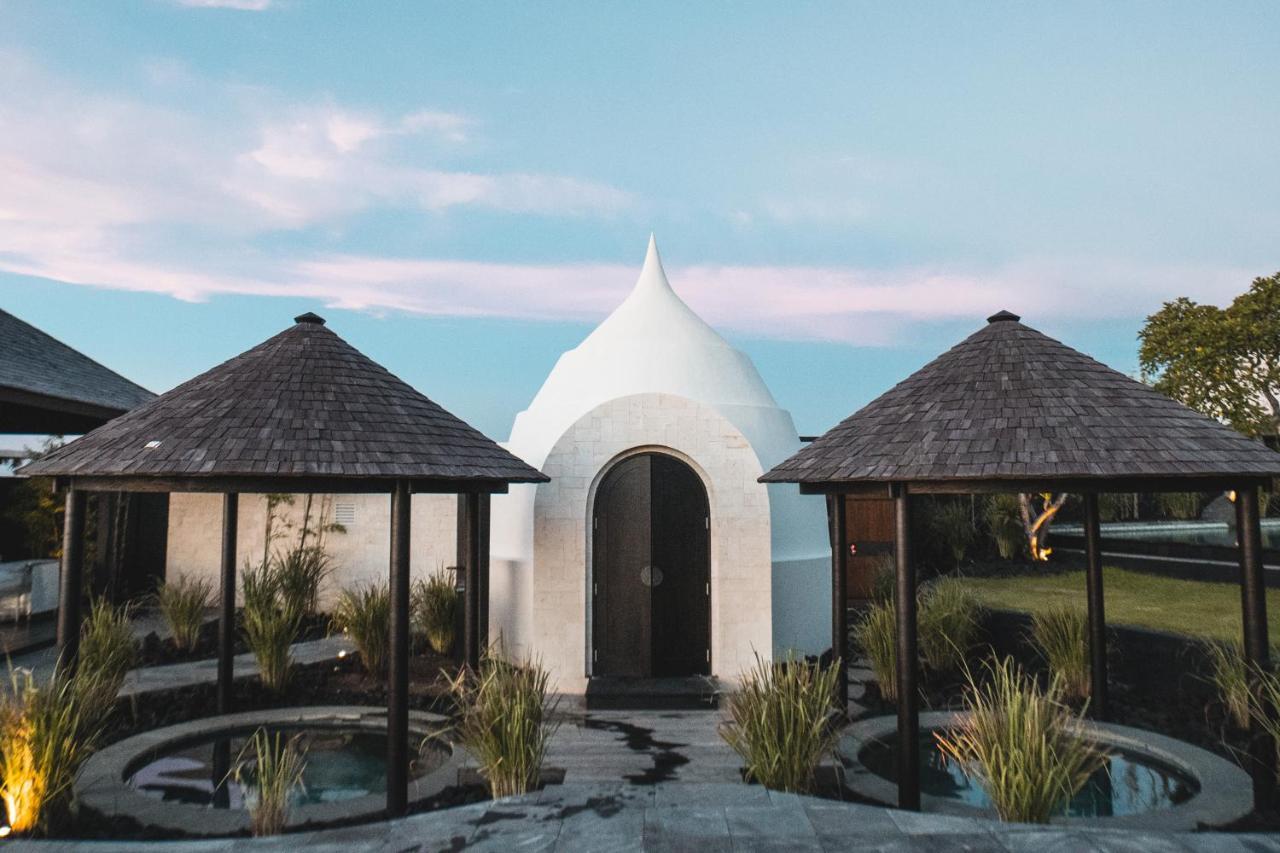 The Istana Uluwatu Buitenkant foto